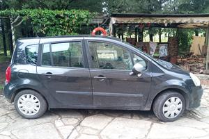 RENAULT Grand Modus - 2008