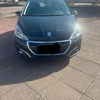 Peugeot 208 PureTech 82 5 porte Allure