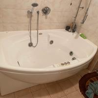 Vasca idromassaggio, jacuzzi