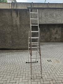 scala trasformabile da lavoro