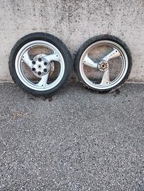 Coppia cerchi Ducati Monster e Supersport 600/750