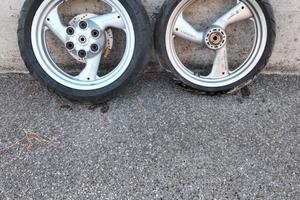 Coppia cerchi Ducati Monster e Supersport 600/750