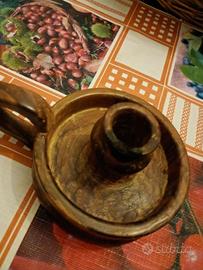 Portacandele in legno d'ulivo realizzato a mano