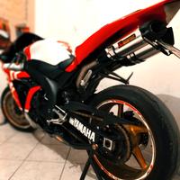 Yamaha YZF R1 - 2005