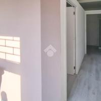 NEGOZIO A CALOLZIOCORTE