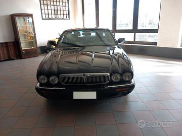 JAGUAR XJ- SOVEREIGN-DAIML CON CERTIFICATO ASI