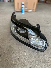 Faro anteriore destro range rover sport