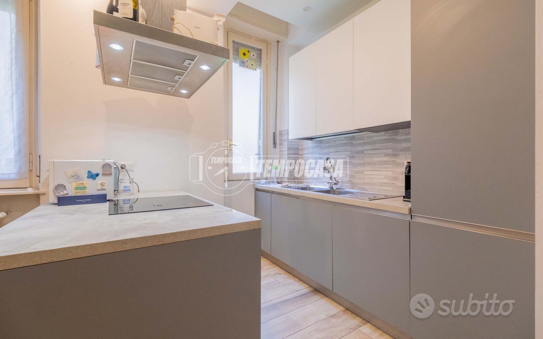 Apartment in Milano, Quartiere Ca' Granda Nord, Municipio 9 - Vista 2