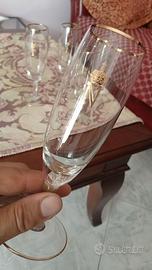 Calici in cristallo e oro
