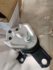 Supporto motore Ford Eco Sport 1.5 turbo diesel