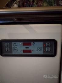 stufa a pellet con forno e piastra di cottura