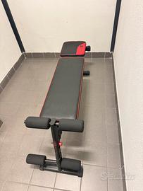 Panca e pesi manubri