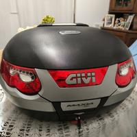 bauletto GIVI maxia 55 litri con poggia schiena 