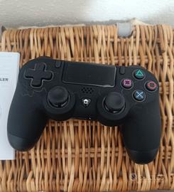 Controller PS4 e PC con Design accattivante 