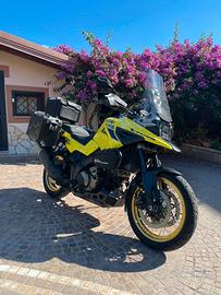 Suzuki v strom 1050 xt pro super accessoriata