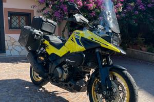 Suzuki v strom 1050 xt pro super accessoriata