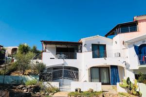 Villetta vista mare Budoni