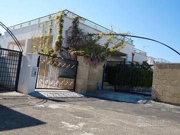 CASA VACANZE da 2 a 12pl. mancaversa-