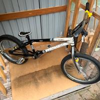 Bici da trial monty 219