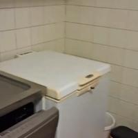 Whirlpool Congelatore verticale 