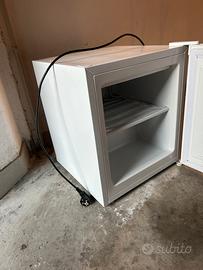 Mini freezer hisense