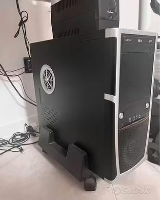 Pc fisso adatto anche al gaming