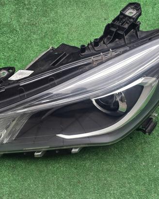 MERCEDES CLA W117 BI-XENON Faro Fanale Sinistro SX