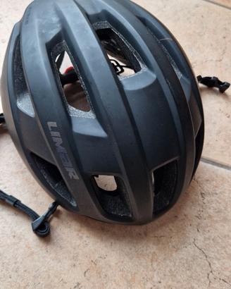 CASCO LIMAR NERO
