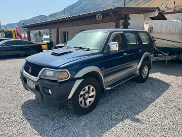 Mitsubishi Pajero Sport Turbo Diesel - Per Ricambi