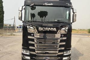 TRATTORE SCANIA S 500