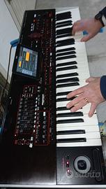 Tastiera Korg PA4X 61 con SD card