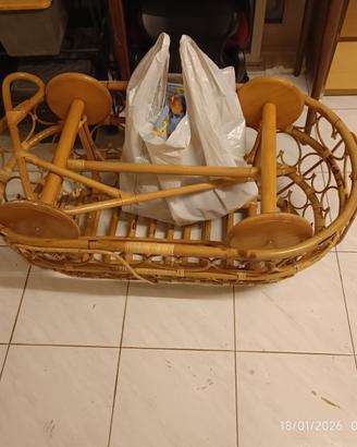 Culla in vimini con paracolpi