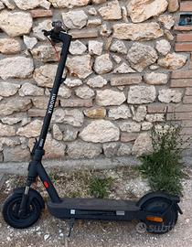 Monopattino elettrico xiaomi 5 sbloccato