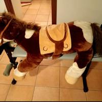 cavallo peluche gigante 