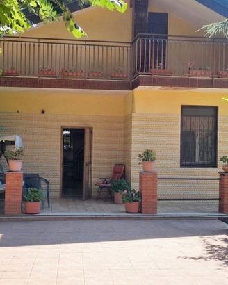 Villetta singola con terreno - Via Tarderia 200