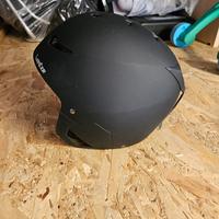Casco sci