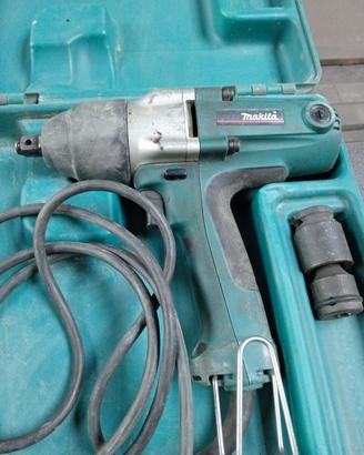 avvitatore ad impulsi Makita usato 