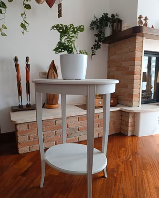 Tavolino "shabby chic" bianco  - dipinto a mano