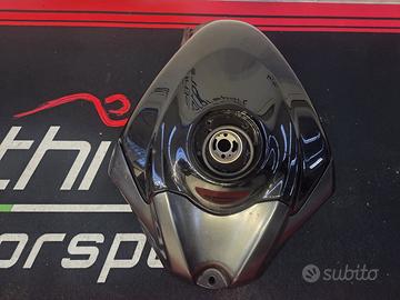 Serbatoio Suzuki gsxr 600 750 k6 k7