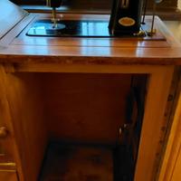 Macchina da cucire Vigorelli (tipo Singer)