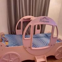 Struttura letto a carrozza principesse