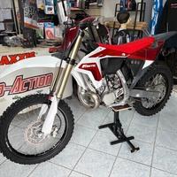 Fantic XX 250 2024 con 10 ore di utilizzo