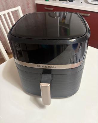 Friggitrice ad aria Russell hobbs