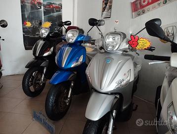 COME NUOVO BEVERLY 300 ABS S SPORT +GARANZIA ANTIF