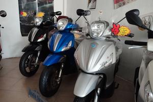 COME NUOVO BEVERLY 300 ABS S SPORT +GARANZIA ANTIF