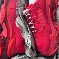 BALENCIAGA SNEAKERS TRIPLE S