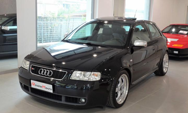 Audi S3 8L 1.8 TURBO quattro TETTO/PELLE/XENO