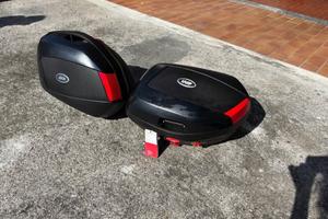 Bauletti/borse laterali Givi nuovi