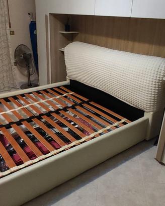Letto contenitore matrimoniale