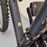 mtb misura 44  ruote da 26